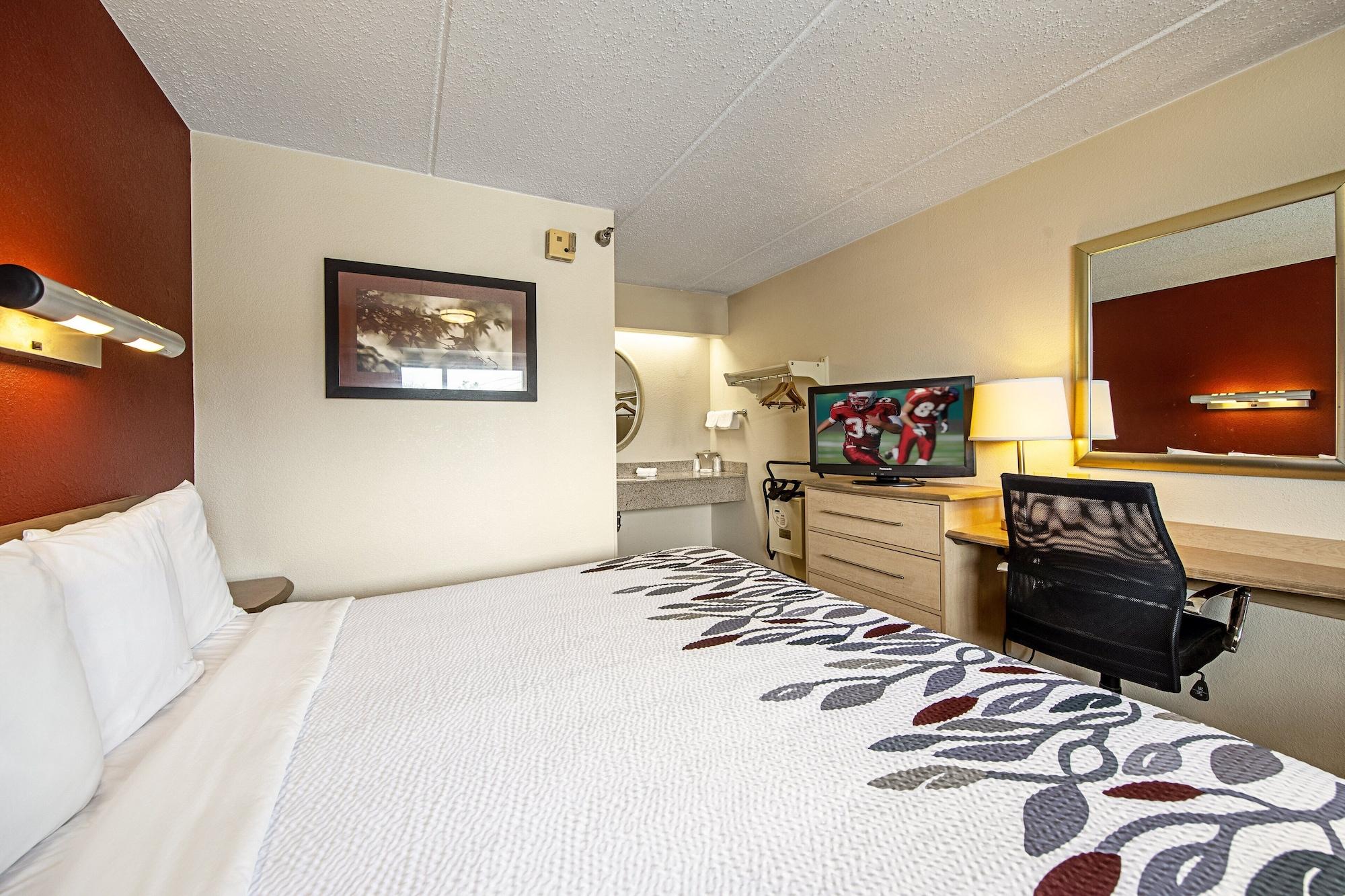 Red Roof Inn North Charleston Coliseum Екстер'єр фото